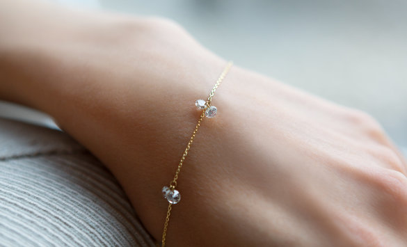 Ничего лишнего: украшения Nude Diamond. Журнал Ювелирной Моды - Almaz-Fashion.ru